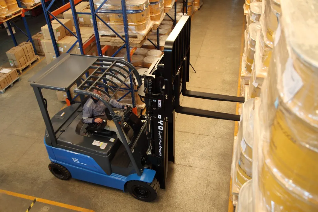 全領域，盡縱橫！“多元搬運宇宙中”的比亞迪叉車