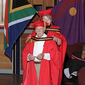 91-year-old grandpa graduate gets PhD, but he's not done yet!