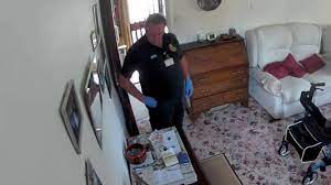 Video of Paramedic Caught pocketing 60 Pounds from A 94 year Old who collapsed and Died.